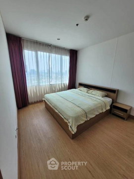 100m To BTS Krung Thon Buri, 1-BR High-Floor Villa Sathorn (ID 3390016)