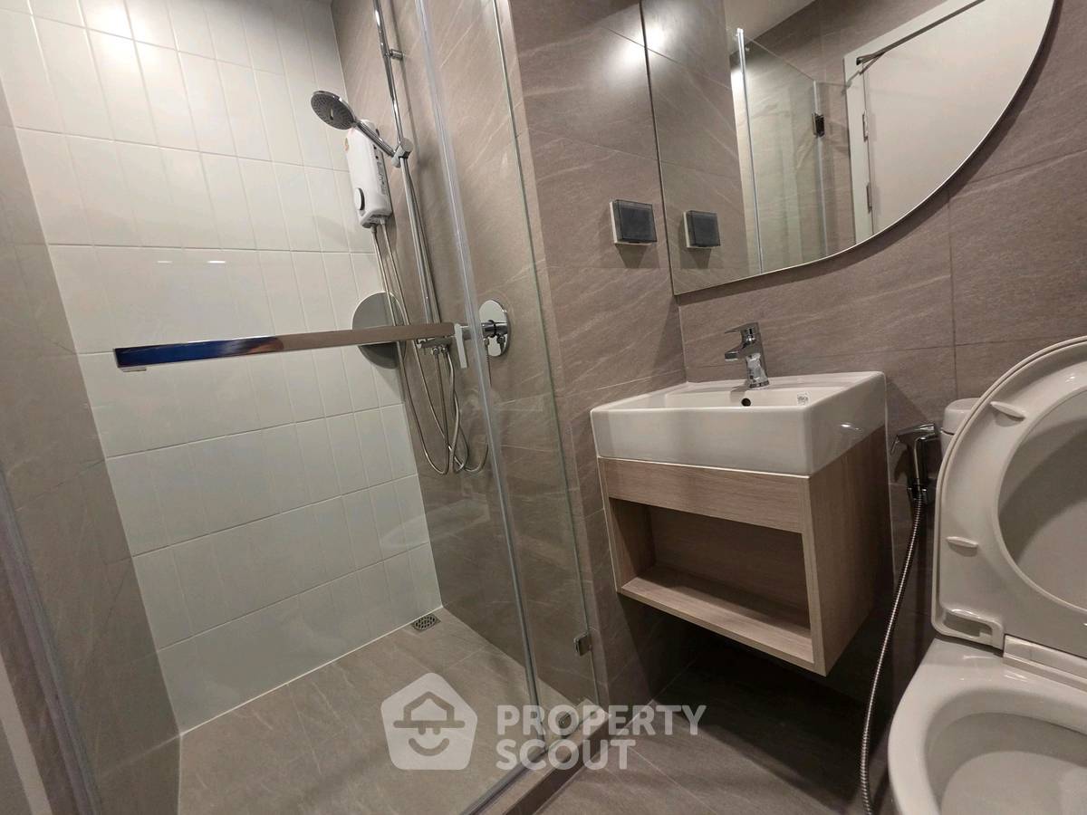 รูป คอนโด 1 ห้องนอน Reference Sathorn-Wongwianyai ใกล้ BTS วงเวียนใหญ่ 100 ม. (ID 3374747) - รูปที่ 7/18
