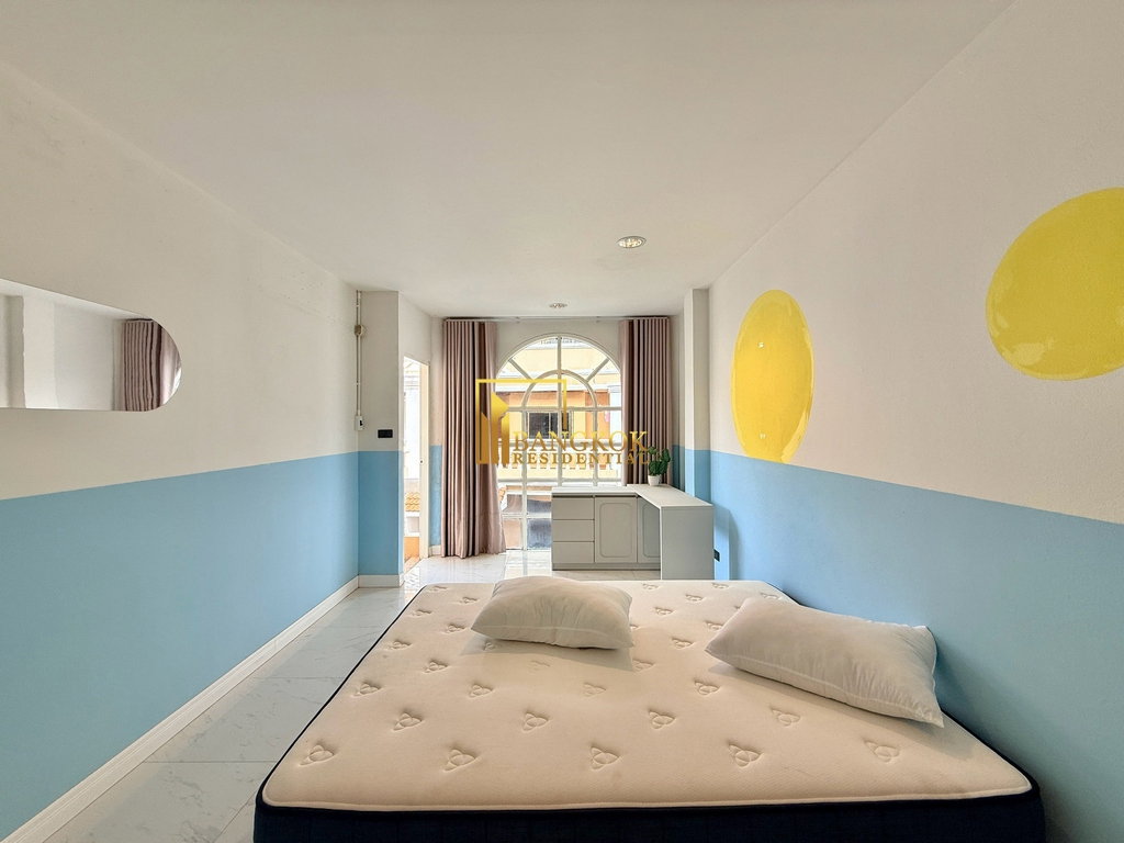 picture Thonglor Classic Home | Spacious 5 Bed Townhouse in Thonglor - BR49108TH - 32/44