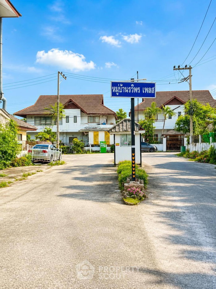 รูป ทาวน์เฮ้าส์ 2 ห้องนอน เลี้ยงสัตว์ได้ ที่ Beautiful Ready-To-Move-In Home (ID 3393471) - รูปที่ 28/28