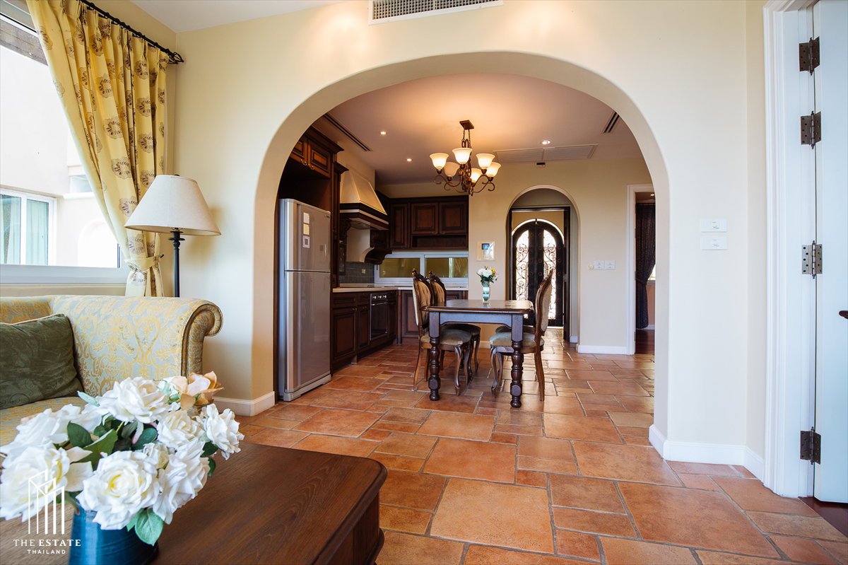 รูป For rent Magnolias Southern California Condo ห้องสวยอบอุ่นโปร่งโล่ง ครัวครบ วิวต้นไม้ร่มรื่นชั้นกำลังพอดี สงบเป็นส่วนตัว @26,000 Baht - รูปที่ 2/13