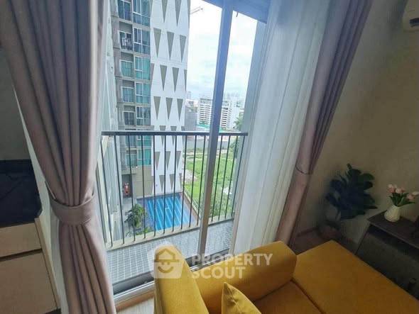 picture 300m To MRT Thailand Cultural Centre | 2-BR Noble Revolve Ratchada 2 (ID 3389499) - 2/7