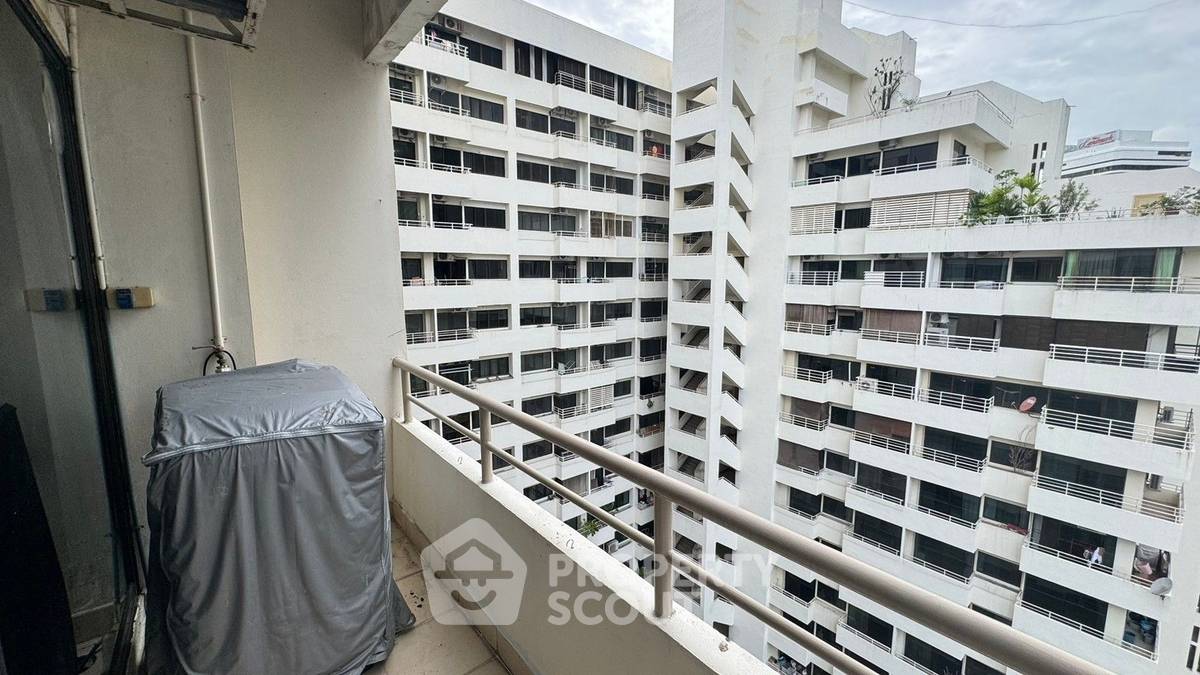 picture High-Floor 1-BR Saranjai Mansion, 300m To BTS Nana (ID 3393683) - 14/20