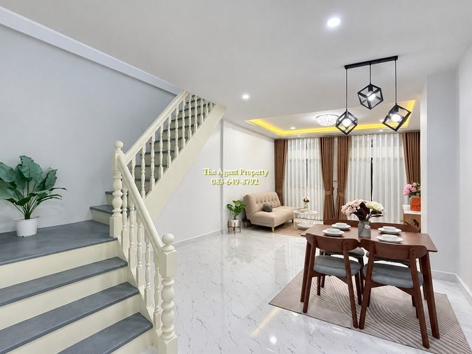 ขายทาวน์โฮม 2 ห้องนอน 100 ตร.ม. 16 ตร.ว. สินธานี 3