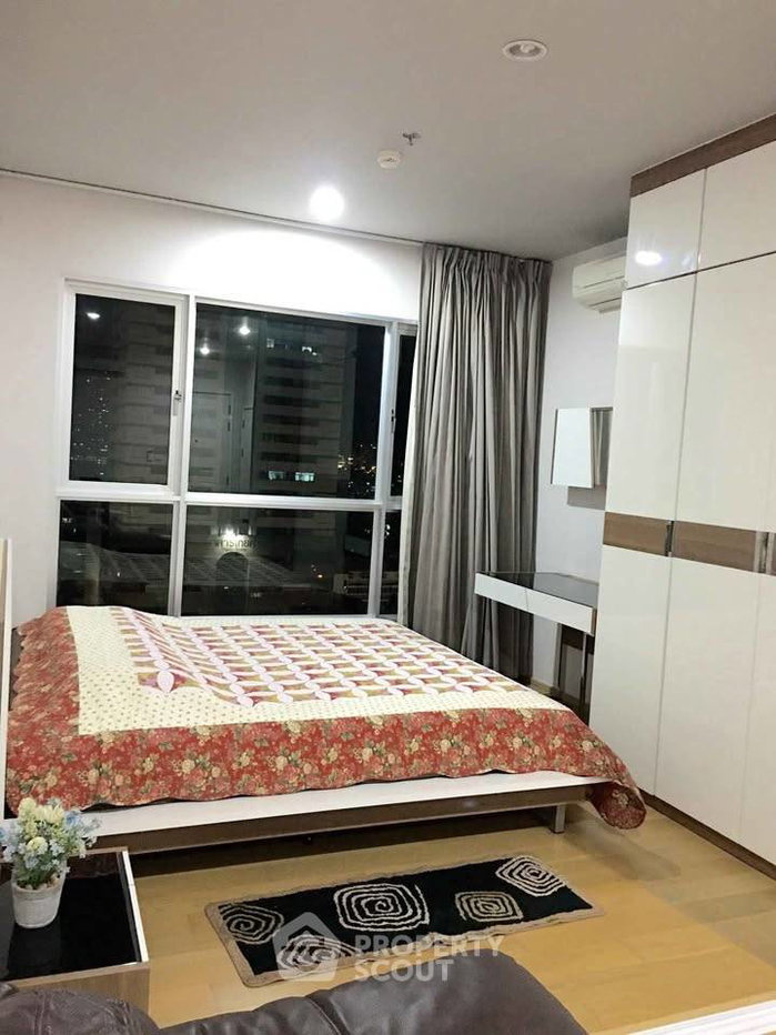 รูป คอนโด 1 ห้องนอน Hive Taksin ใกล้ BTS วงเวียนใหญ่ 100 เมตร (ID 3389740) - รูปที่ 3/6
