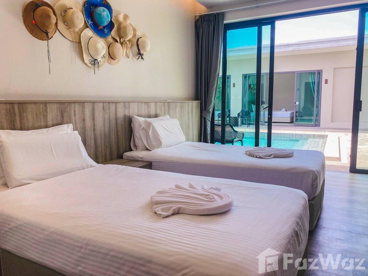 picture 3 Bedroom Pool Villa 1730914 - 4/9