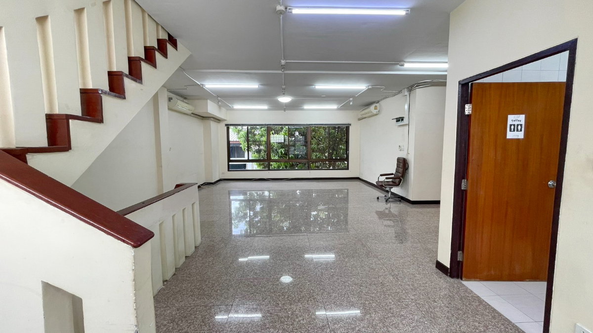 รูป ให้เช่า บ้านเดี่ยวขนาดใหญ่ 4 ชั้น หลังมุม ข้างCentral แจ้งวัฒนะ28 - รูปที่ 15/34