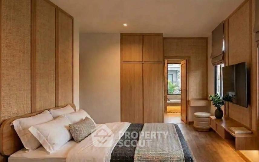 รูป บ้าน 4 ห้องนอน ใน Grand Britania Wongwaen - Ramintra (ID 3397440) - รูปที่ 3/5