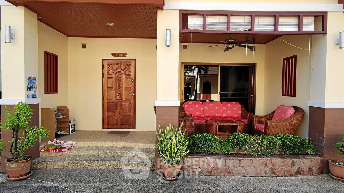 picture 3-Bedroom Townhouse At Thai Paradise South, Cha-Am Beach (ID 3401851) - 7/9