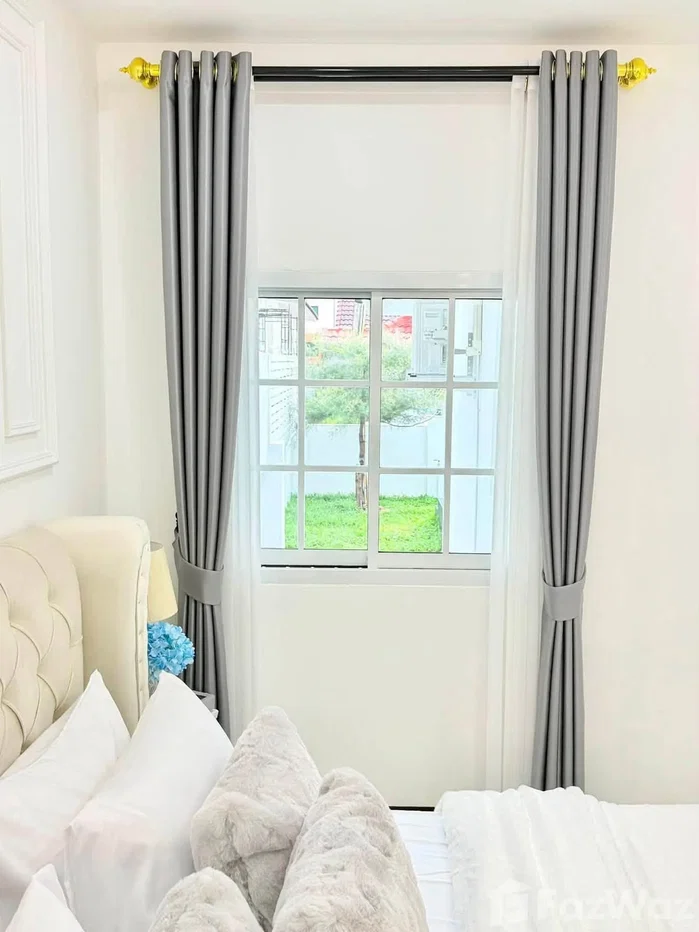 picture 🏡 Fully Furnished Corner Detached House for Sale 6857901 - 12/27