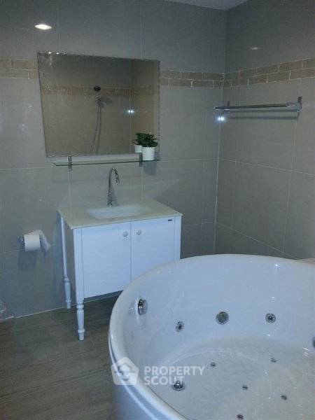 picture 2-BR Condo at Rama Harbour View Condominium in Surasak (ID 3397061) - 35/35