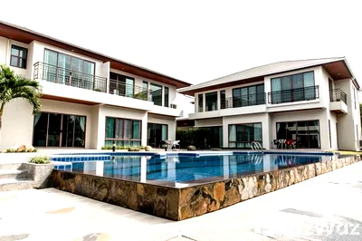 Houses for rent Bangkok : Big Villa at Perfect Masterpiece Rama 9 6858140