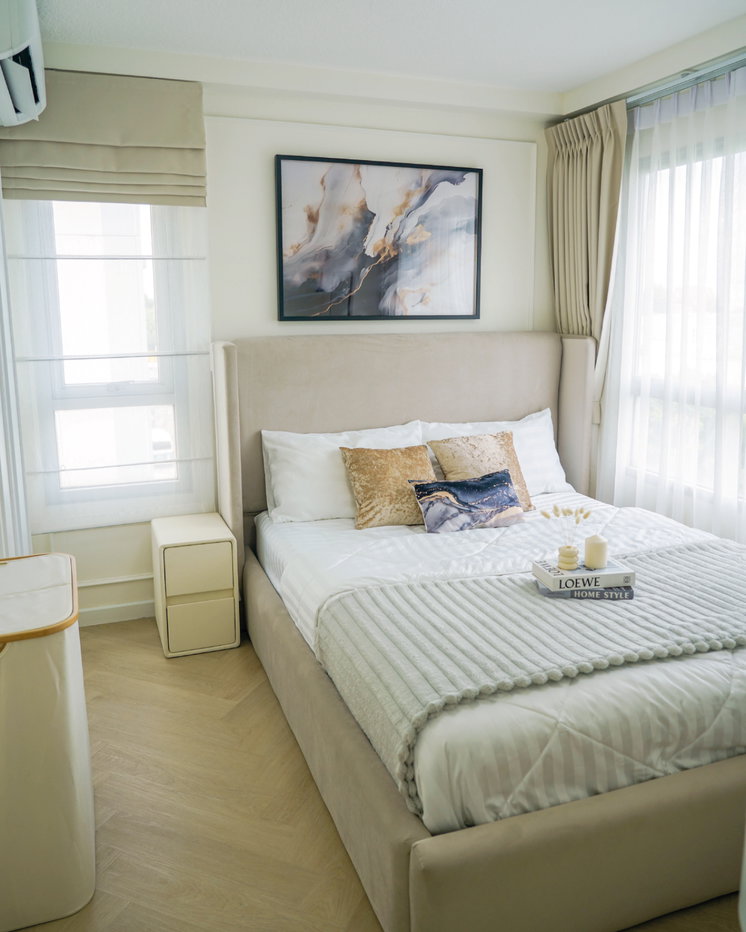 picture Lumpini Ville On Nut-Lat Krabang Phase 1, corner unit. - 8/16