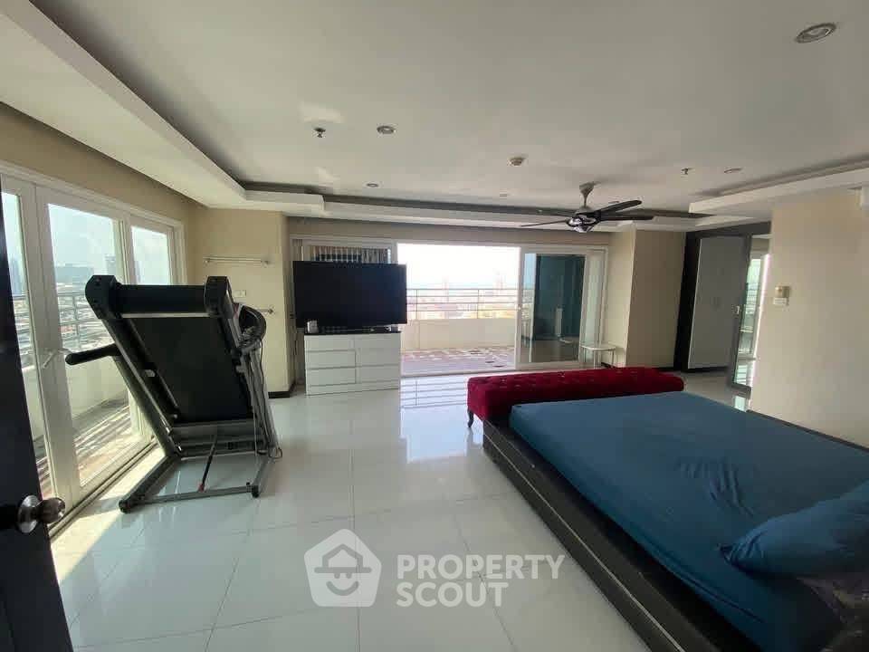รูป คอนโด 2 ห้องนอน ขนาด 183 ตร.ม. ชั้น 19 ที่ Pattaya Klang Center Point Condominium (ID 3399834) - รูปที่ 5/14