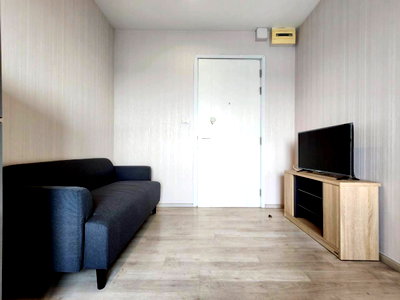 Condos for rent : Plum Condo Central Station, a prime location condo next to Central Westgate and MRT Bang Yai, fully furnished and ready to move in.