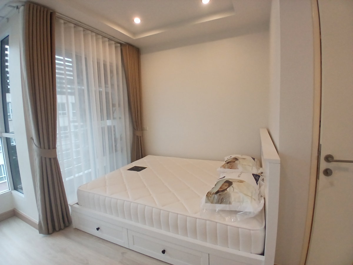 picture Happy Condominium, Lardprao 101, 5th floor, corner room. - 7/20