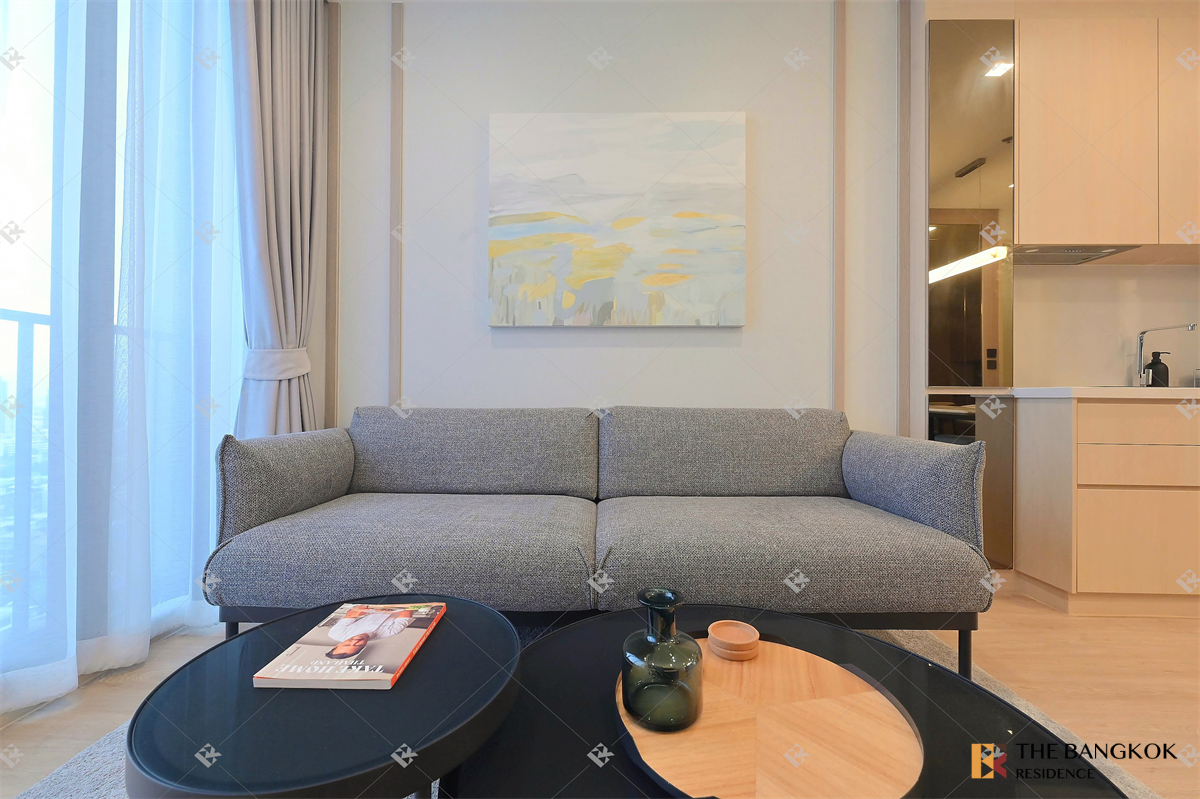 picture High-potential Location, Not as Expensive as You Think NOBLE STATE 39 near BTS Phrom Phong - 10/10