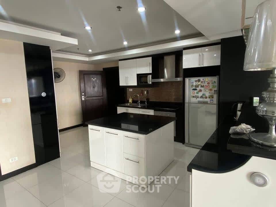 รูป คอนโด 2 ห้องนอน ขนาด 183 ตร.ม. ชั้น 19 ที่ Pattaya Klang Center Point Condominium (ID 3399834) - รูปที่ 9/14