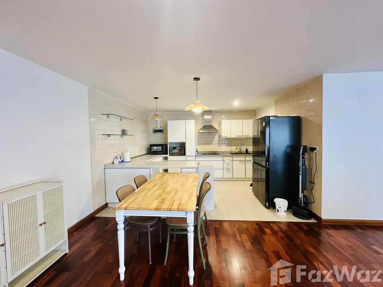 picture Newly renovated unit at Belle Park Residence 6846196 - 2/11