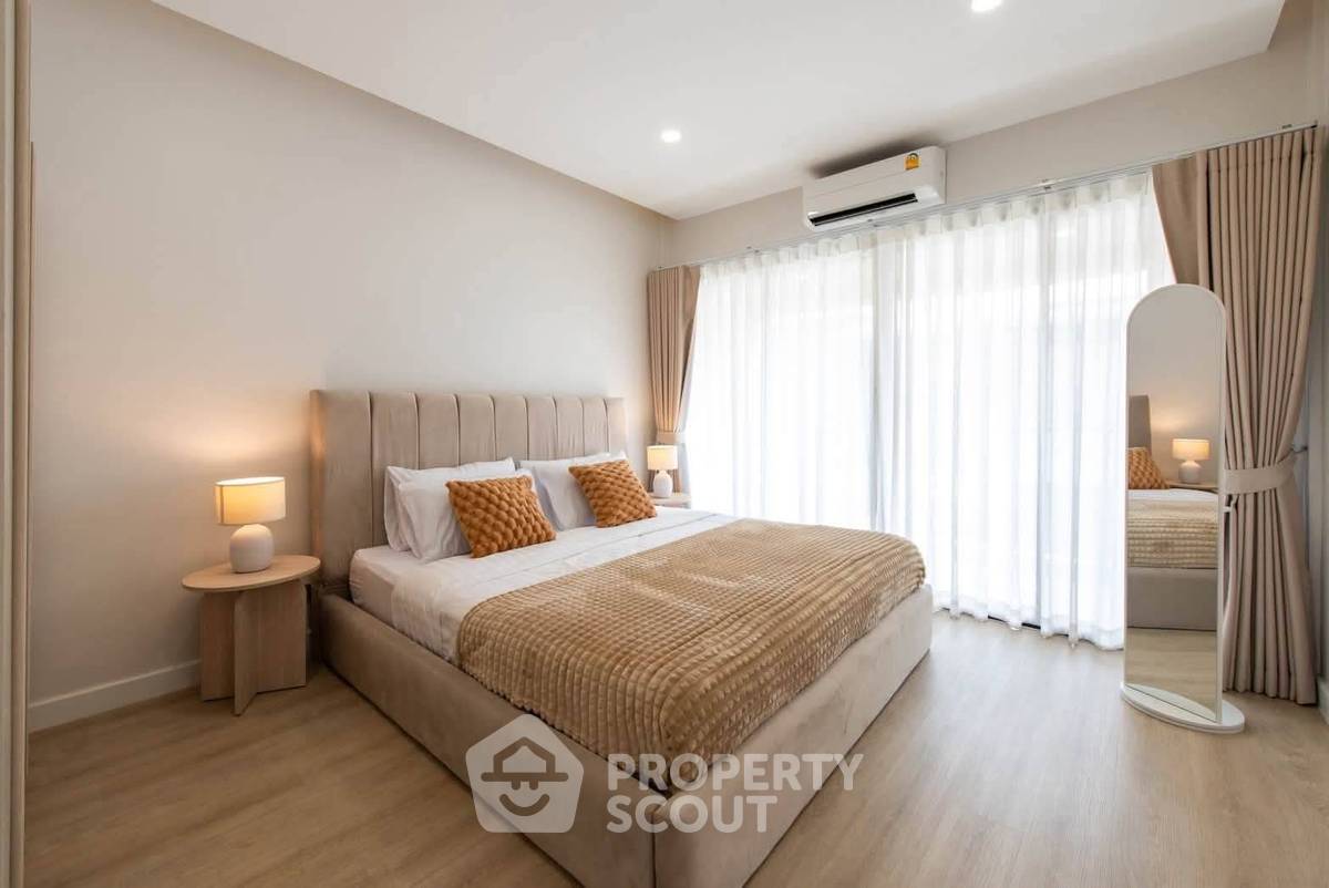 picture 4-BR Townhouse near ARL Ramkhamhaeng (ID 3394040) - 3/12