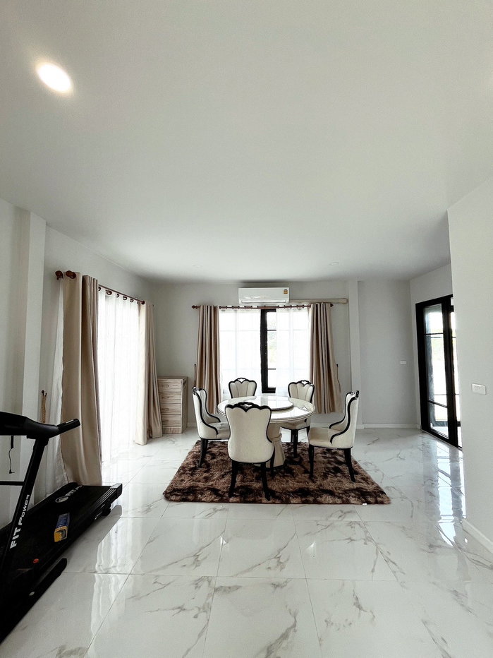 picture 3 Bedrooms, 3 Bathrooms, 2 Parking Spaces | For Rent — Ready to Move In! - 5/17