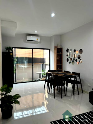 Townhouses for rent : Townhouse for Rent 2 Bed | Baan Klang Muang Rama 9 – Krungthep Kreetha