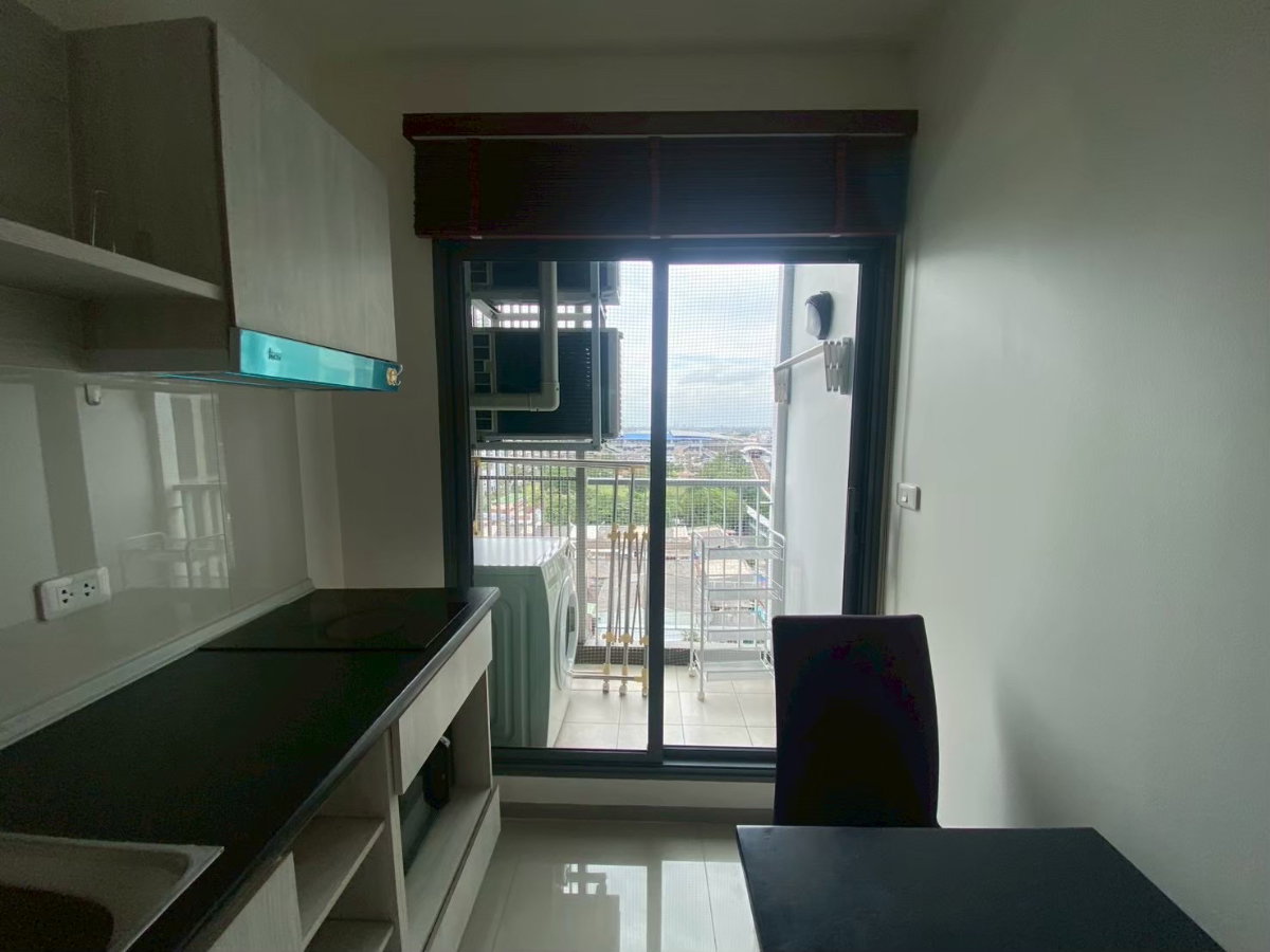 picture 𝐀𝐬𝐩𝐢𝐫𝐞 𝐒𝐚𝐭𝐡𝐨𝐫𝐧 𝐑𝐚𝐭𝐜𝐡𝐚𝐩𝐫𝐮𝐞𝐤 ✨Fully furniture ,ready to move in //contact LineID:@thirdproperty - 6/8