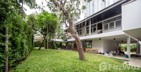 บ้านเดี่ยวให้เช่า 3 ห้องนอน ใน คลองเตย, กรุงเทพมหานคร 1166512