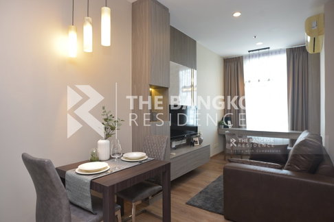 Villa Rachatewi near Airport Rail Link Phaya Thai Station Looking for an owner for this special unit