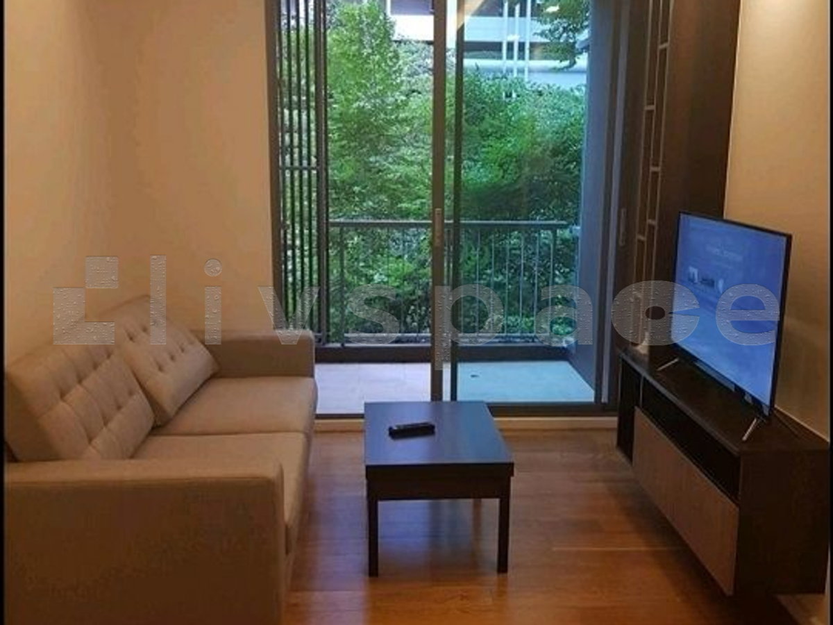 รูป ▚ L02C06ツ ให้เช่า Focus Ploenchit ห้องสวยวิวสวนใจกลางเพลินจิต! 1 นอนไซส์ใหญ่ 47.78 ตร.ม. แต่งครบพร้อมอยู่ ลมดีไม่ร้อน เพียง 25,000! - รูปที่ 2/11