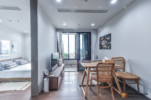 Location Near Employment, Surrounded by Lifestyles Ideo Q Victory near BTS Victory Monument