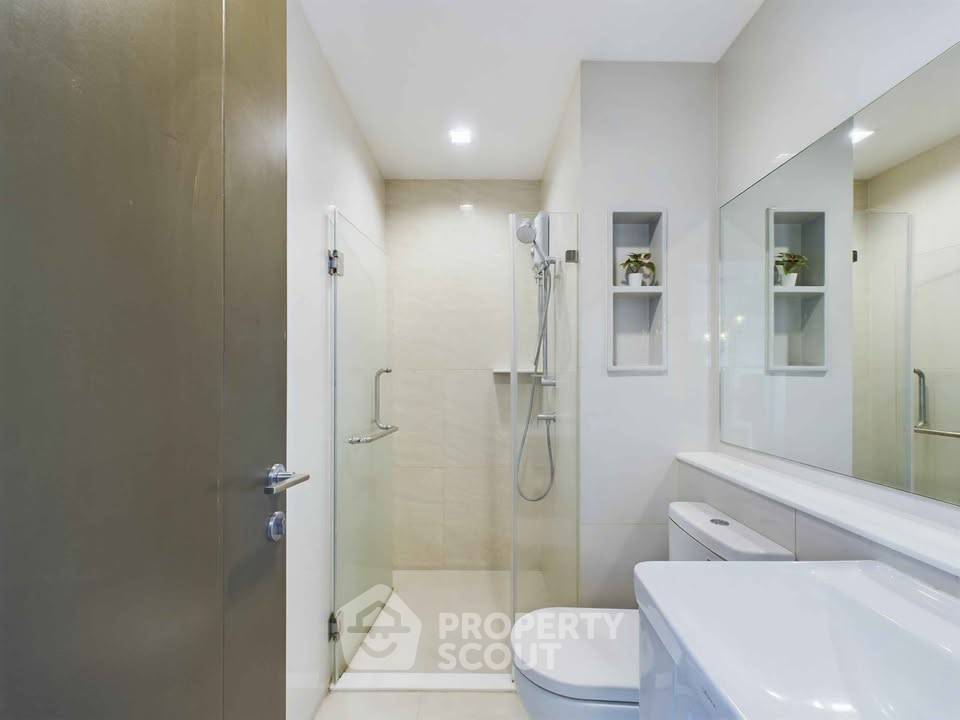 รูป ใกล้ BTS ห้าแยกลาดพร้าว 100 เมตร คอนโด 1 ห้องนอน ชั้น 25 Life Ladprao Valley (ID 3398165) - รูปที่ 12/13