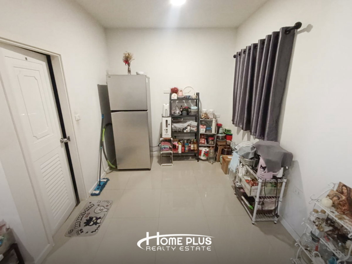 รูป 🏡 ขายทาวน์โฮมหลังริม หมู่บ้านนิวยอร์ก รังสิต คลอง 4 พร้อมผู้เช่า ทำเลศักยภาพ ใกล้ฟิวเจอร์พาร์ค - รูปที่ 8/17