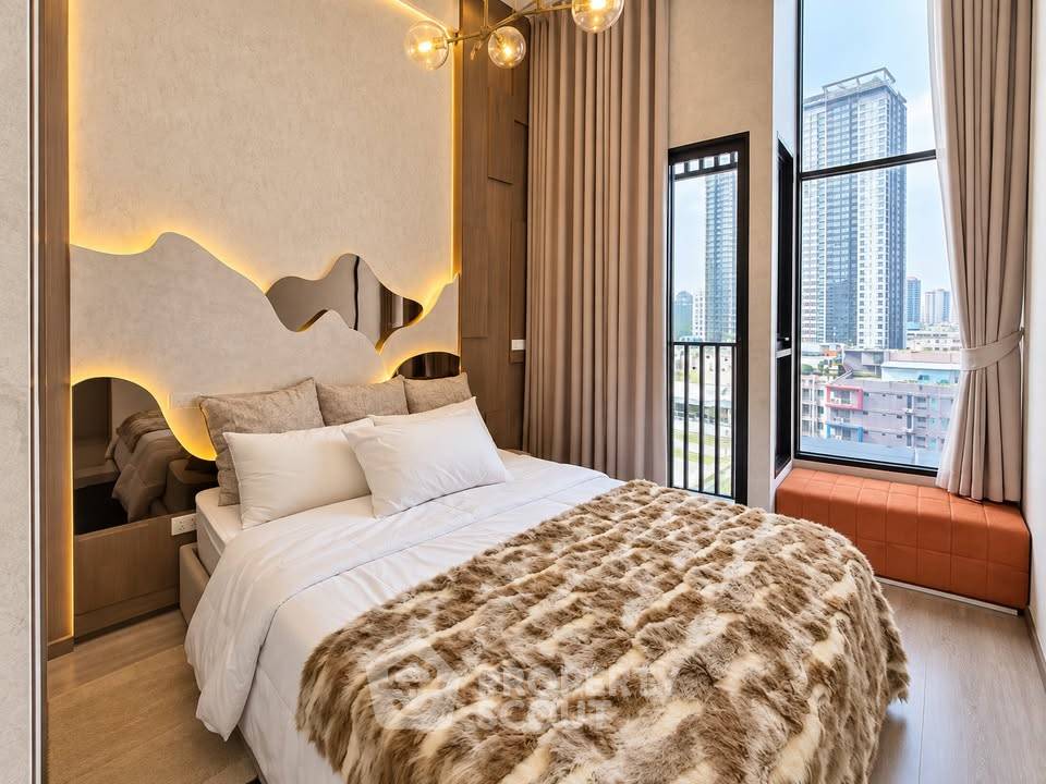picture 200m To MRT Huai Khwang | 2-BR SOHO Bangkok Ratchada (ID 3397909) - 12/19