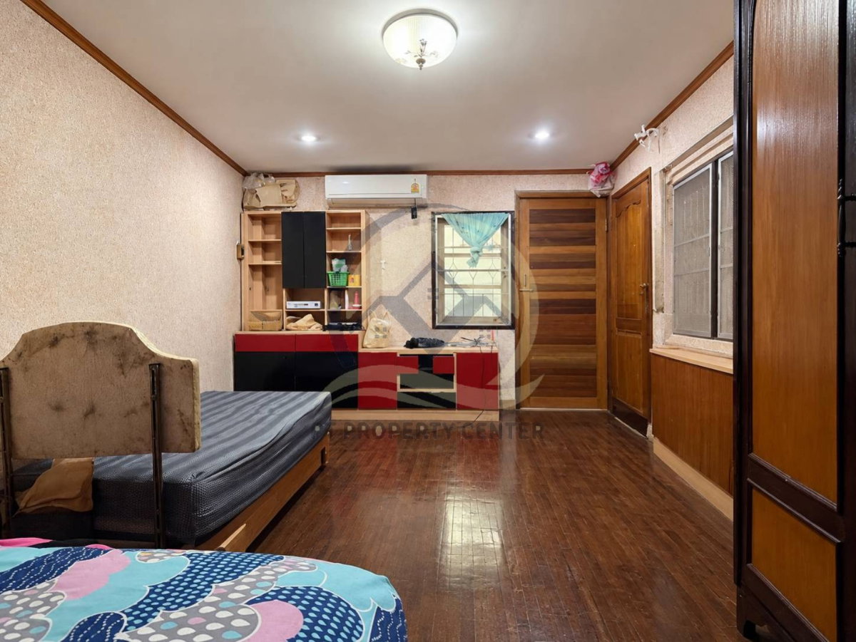 รูป หมู่บ้านซื่อตรง รัตนาธิเบศร์ ถนนรัตนาธิเบศร์ ทาวน์โฮม 2 ชั้น ราคาพิเศษ ทำเลดี ใกล้รถไฟฟ้า เดินทางสะดวก - รูปที่ 12/17