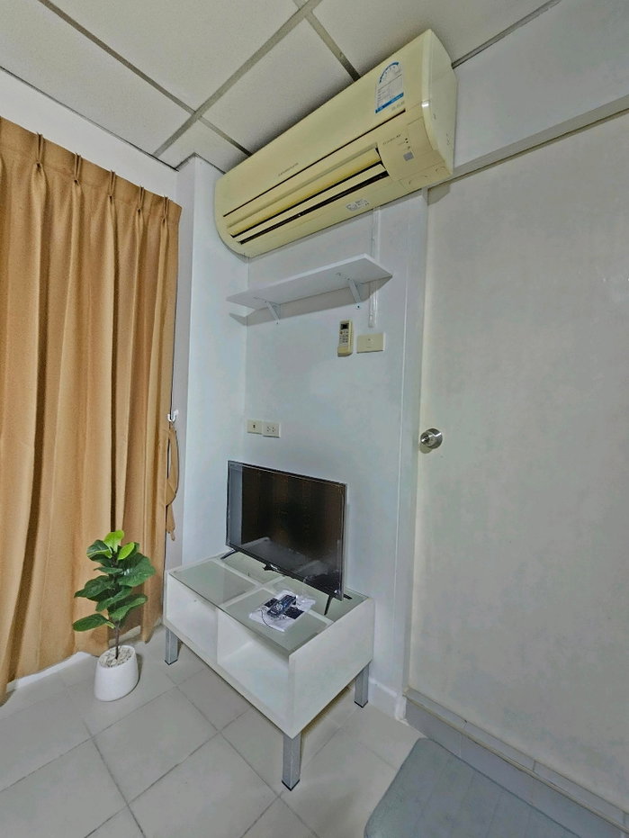 รูป ให้เช่า LPN center happyland ตรงข้ามเดอะมอลล์บางกะปิ เฟอร์นิเจอร์ครบ - รูปที่ 3/8