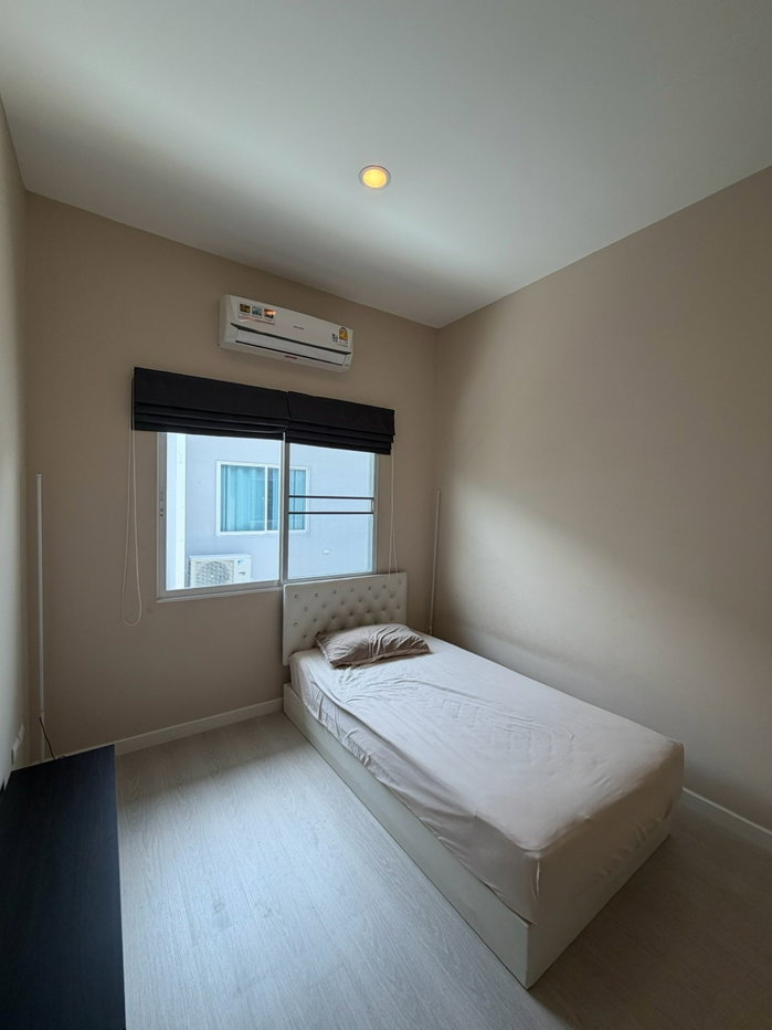 picture Corner Townhome for Sale – Only 5 Minutes from Central Westgate! - 16/18