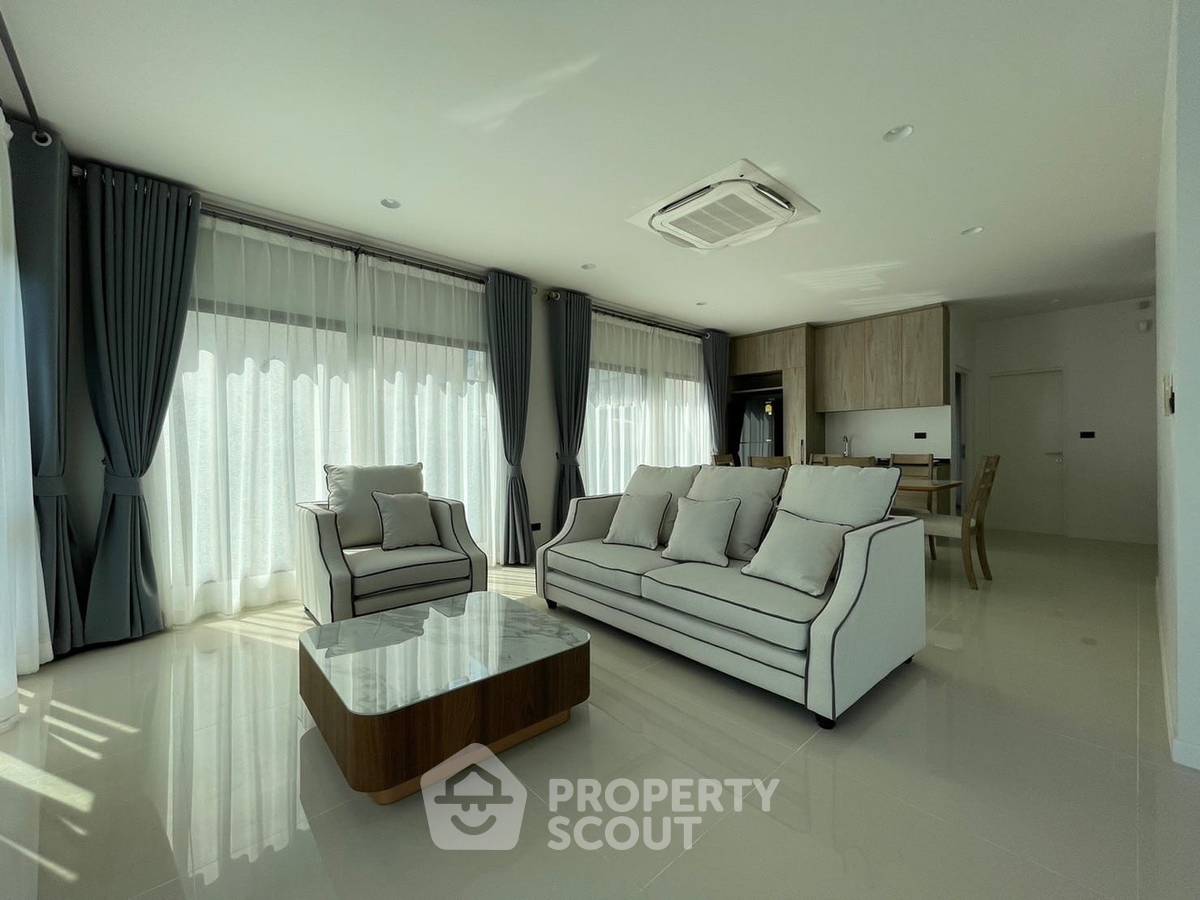 picture 4-BR House in Hua Mak (ID 3396075) - 2/15
