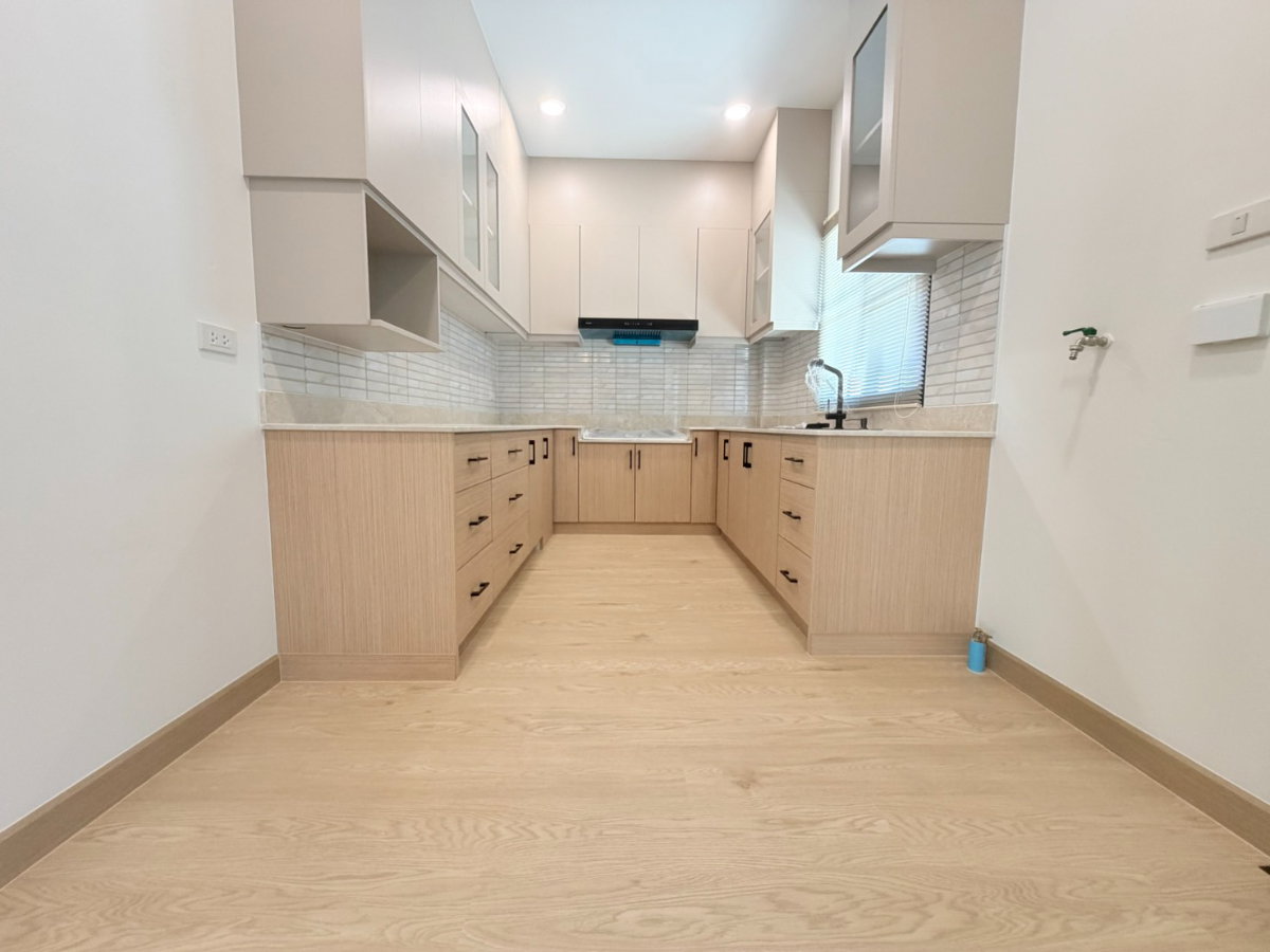 รูป ขายบ้านเดี่ยว 2 ชั้นสร้างใหม่ พร้อมเฟอร์นิเจอร์ โซนแม่ริม #CMR100293 - รูปที่ 4/21
