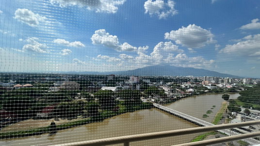 รูปภาพ 2-Bedroom Condo for Rent with Doi Suthep & Ping River Views | Chiang Mai Riverside Condominium