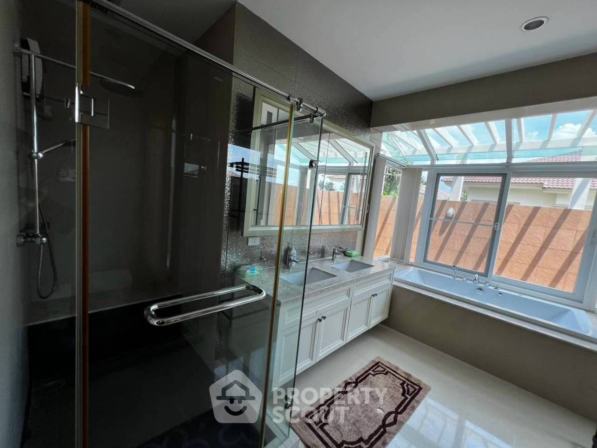 รูป บ้าน 4 ห้องนอน ขนาด 800 ตร.ม. โครงการ Prukpirom Rachapruk Ratanathibet (ID 3391939) - รูปที่ 49/52