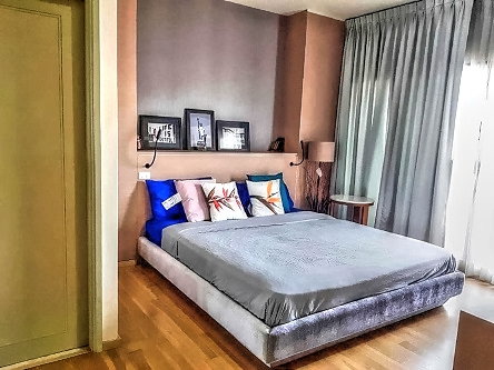 BEST PRICE FOR 55 SQ.M. - 1B1B Nice deroation with bathtub.fully furnished Ready to move in