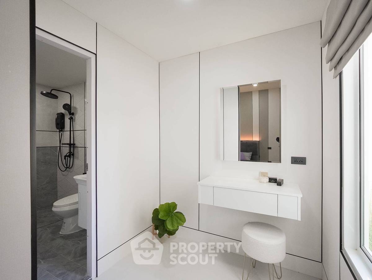 รูป บ้านสามห้องนอน พื้นที่หนึ่งร้อยห้าตารางเมตร ขายในห้วยใหญ่ บางละมุง (ID 3399759) - รูปที่ 22/31
