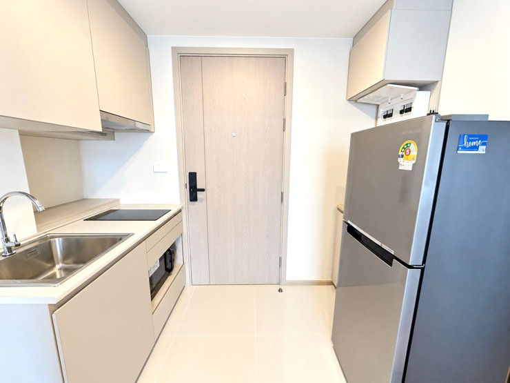 picture New condo for rent, fully furnished. - 8/13