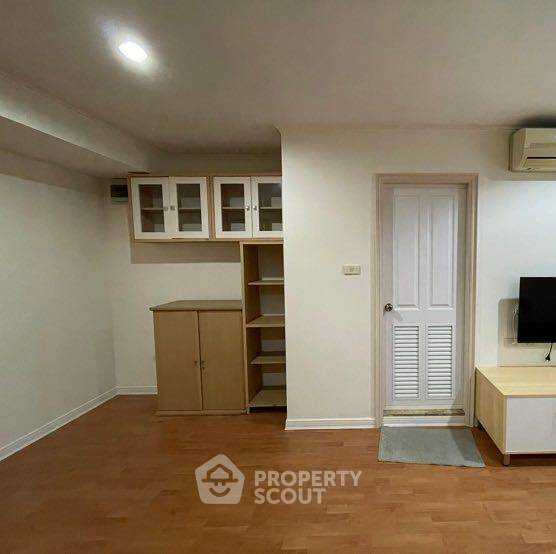 picture 1-BR Lumpini Ville Phahol-Suthisarn Near BTS Saphan Khwai (ID 979068) - 4/4
