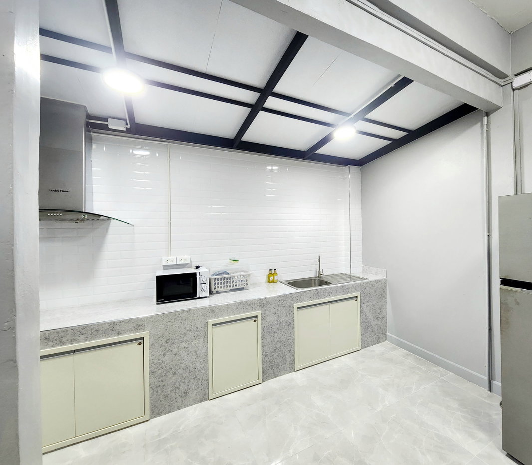 รูป 🏡✨ ให้เช่าทาวน์โฮม 2 ชั้น ใกล้ MRT ห้วยขวาง | หมู่บ้านอยู่เจริญ รัชดาภิเษก 18 - รูปที่ 11/17