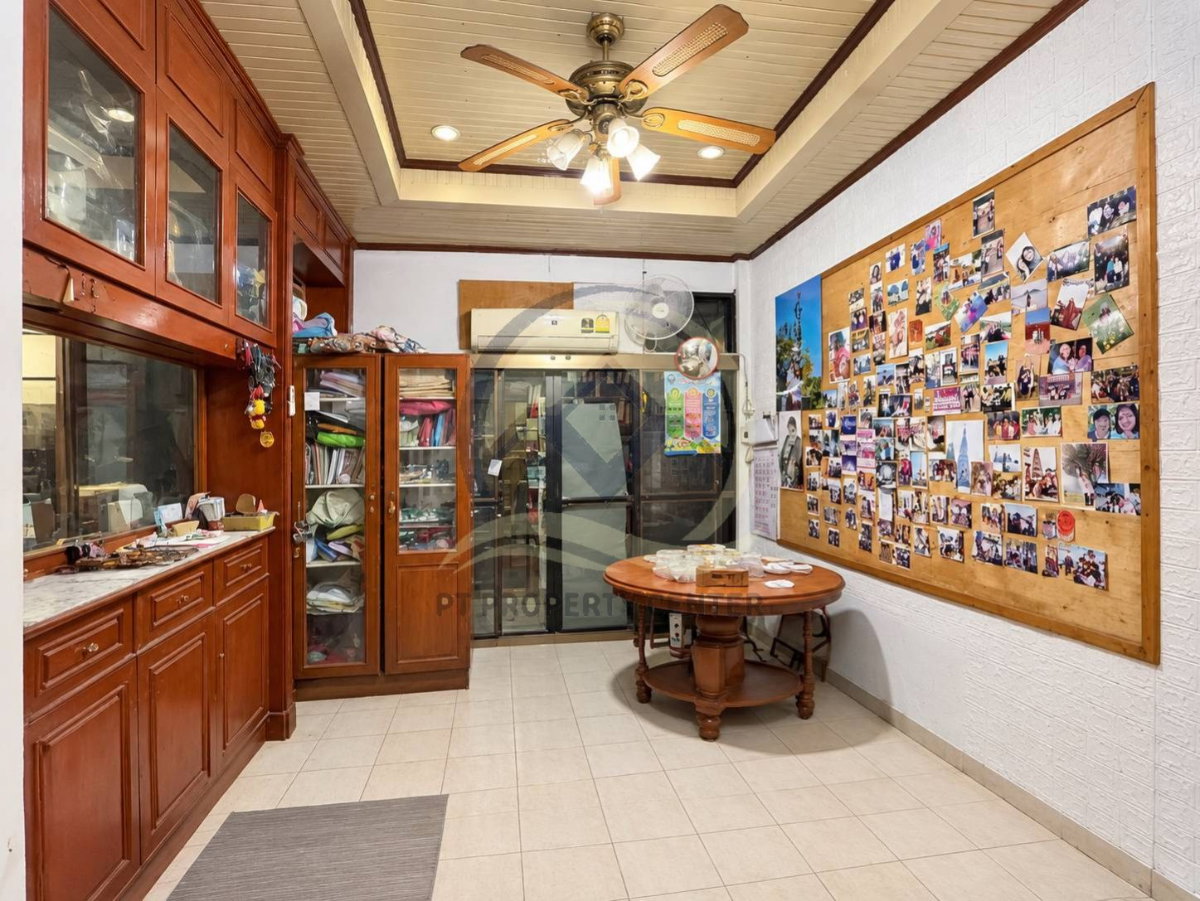 รูป หมู่บ้านซื่อตรง รัตนาธิเบศร์ ถนนรัตนาธิเบศร์ ทาวน์โฮม 2 ชั้น ราคาพิเศษ ทำเลดี ใกล้รถไฟฟ้า เดินทางสะดวก - รูปที่ 5/17