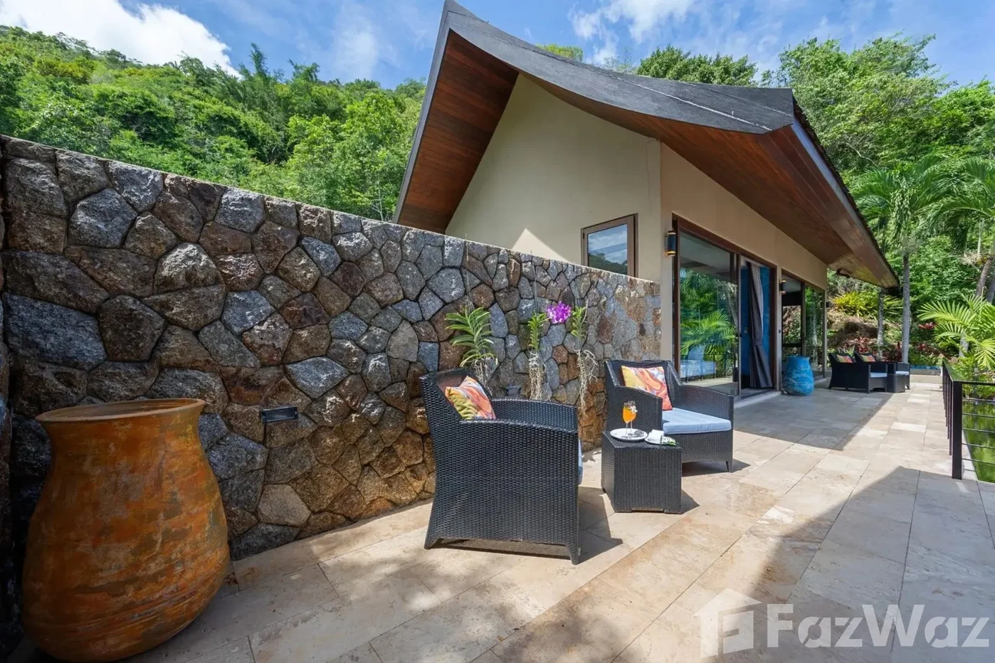 picture An Exceptional Hillside Masterpiece with Panoramic Sea Views 6858078 - 19/36
