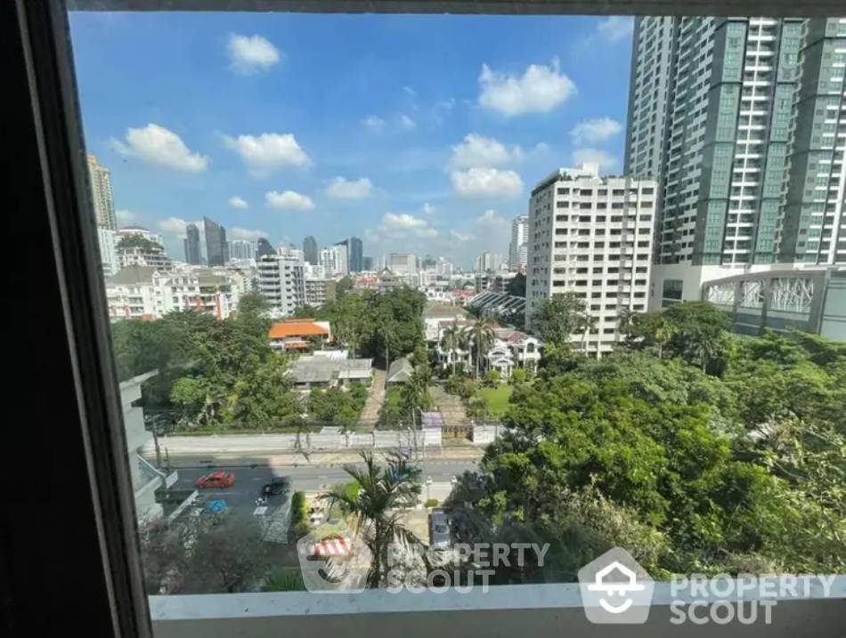 รูป คอนโด 3-ห้องนอน ที่ ดีเอส ทาวเวอร์ 1 ใกล้ BTS พร้อมพงษ์ (ID 1930582) - รูปที่ 5/10