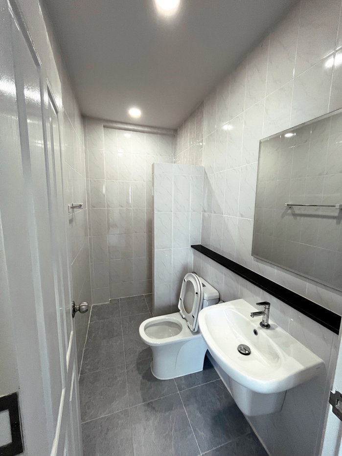 picture 3 Bedrooms, 3 Bathrooms, 2 Parking Spaces | For Rent — Ready to Move In! - 8/17